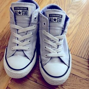 Kids converse